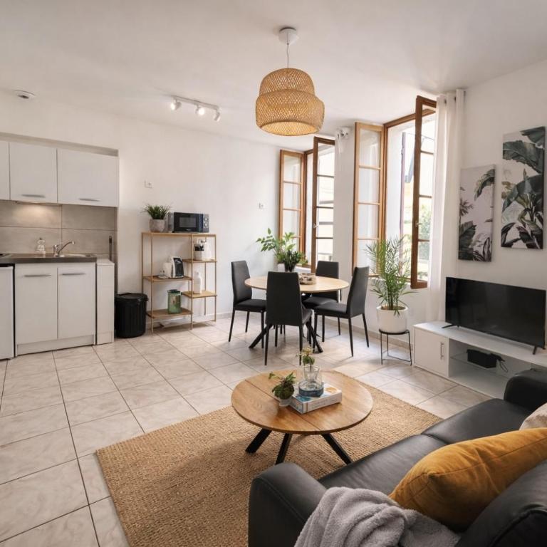 Studio élégant et lumineux 4 personnes Centre La Ciotat - One-Bedroom Apartment - 2