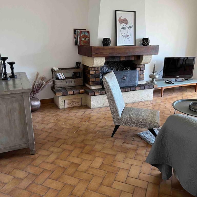 VILLA MONTAIGNE - 3 CHAMBRES - Proche Marché - Casa con 1 dormitorio - 23