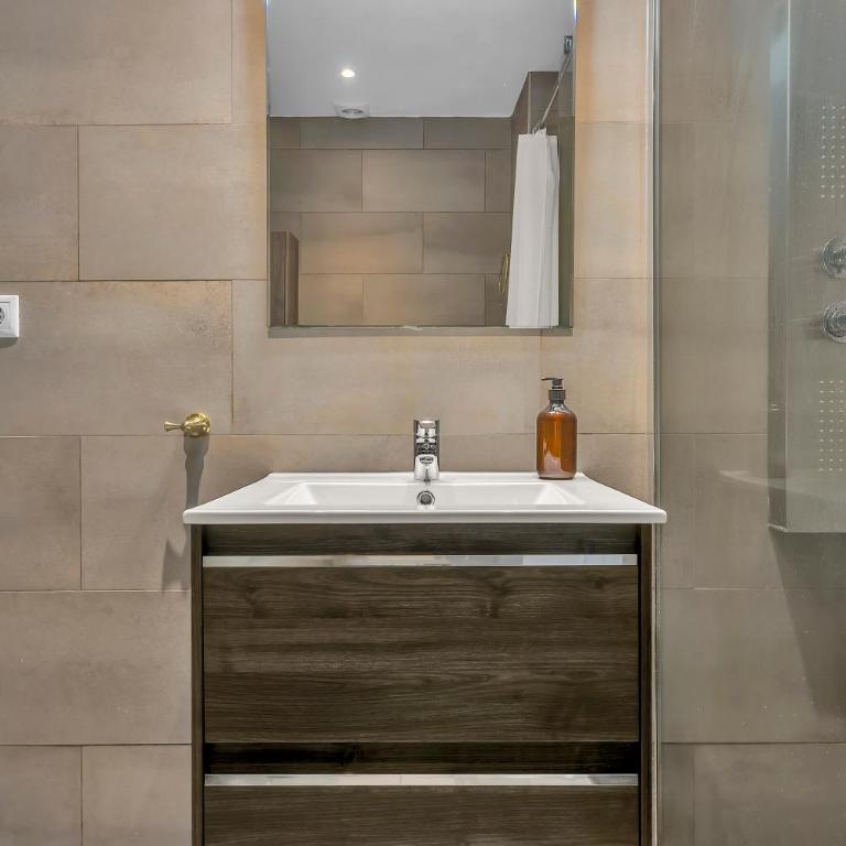 Luma Riviera, relaxen met zeezicht en zwembad - Apartamento de 2 dormitorios con balcón y vistas al mar - 7