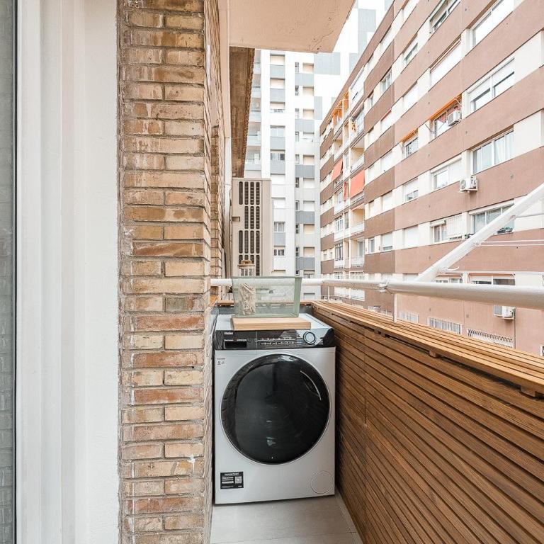 Barcelona Stadium Luxury Apartment - Apartment - 40