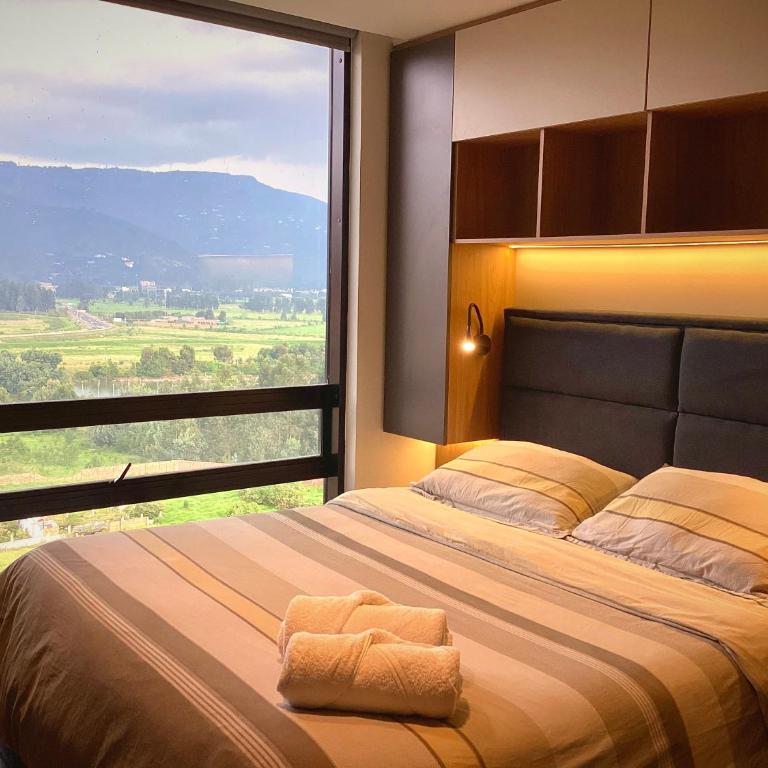 GV Aparta Suites - Centro Chía - Estudio con vistas a las montañas - 2