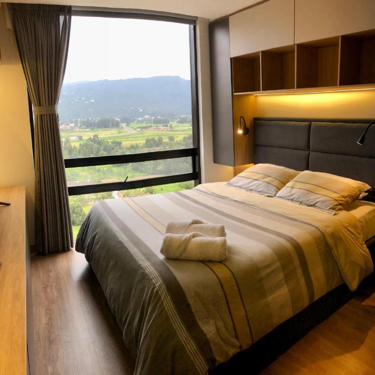 GV Aparta Suites - Centro Chía - Estudio con vistas a las montañas - 33