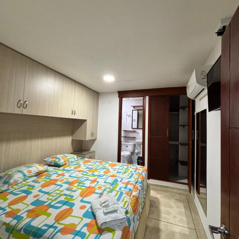 Hostal El Recreo - Habitación Deluxe con cama extragrande - 3