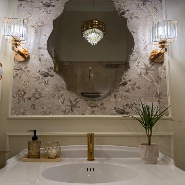 Residenza Seconnino - Luxury Suites - Suite Deluxe con Vasca Idromassaggio - 4