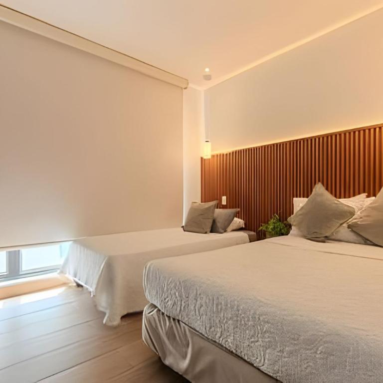 Elite Apartment / Near the Historic Center - Two-Bedroom Apartment with Water View - 5