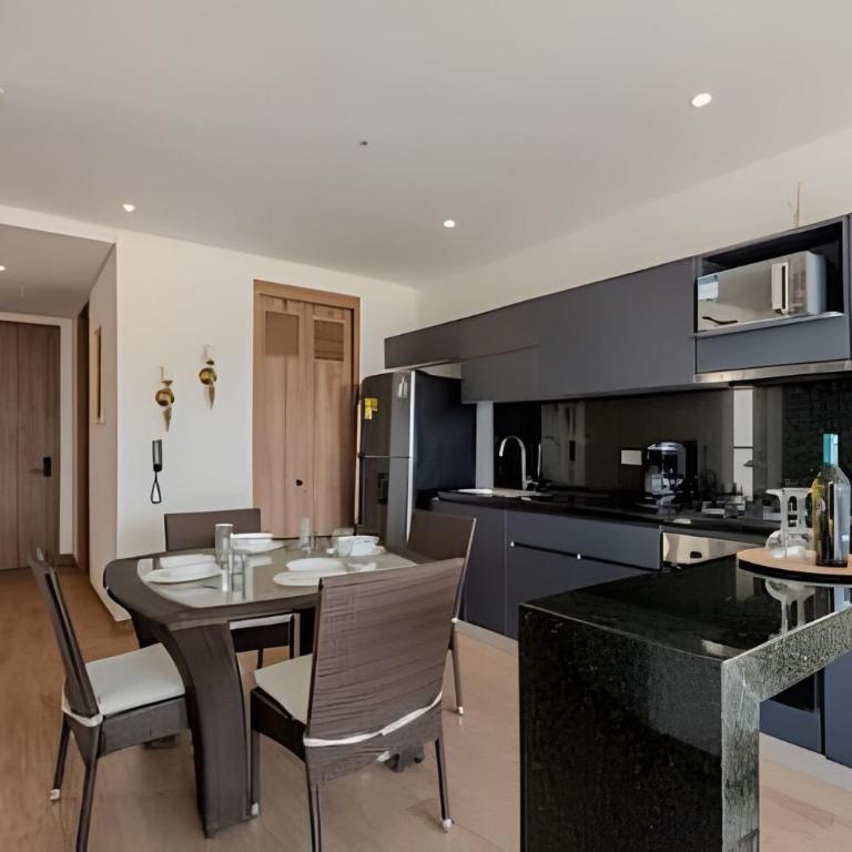 Elite Apartment / Near the Historic Center - Two-Bedroom Apartment with Water View - 26