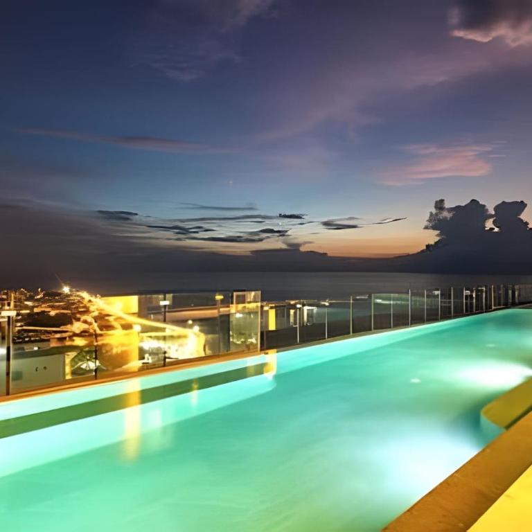 Elite Apartment / Near the Historic Center - Two-Bedroom Apartment with Water View - 41