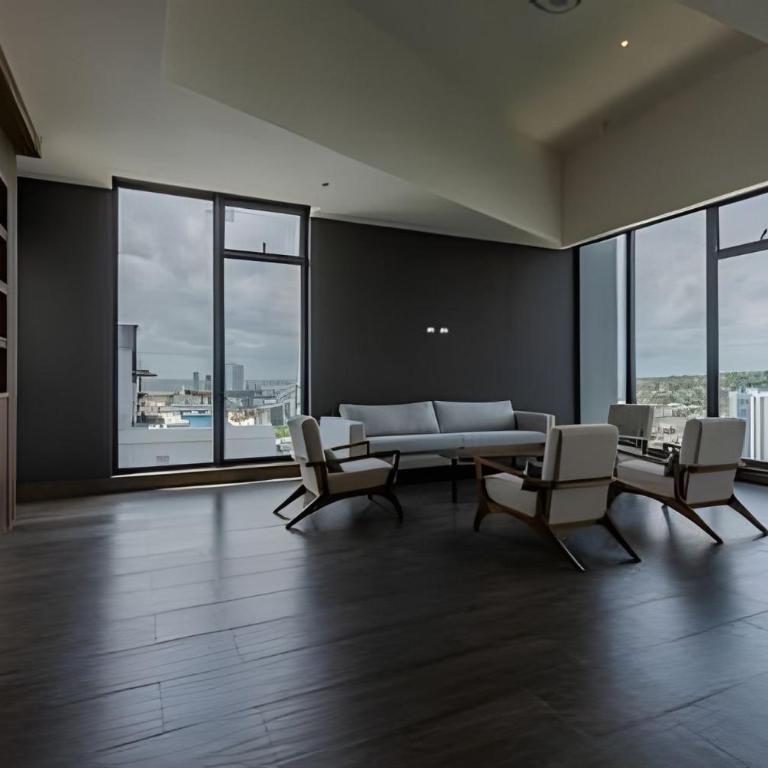Elite Apartment / Near the Historic Center - Two-Bedroom Apartment with Water View - 68