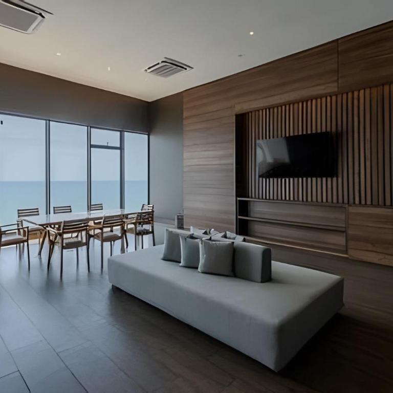 Elite Apartment / Near the Historic Center - Two-Bedroom Apartment with Water View - 74