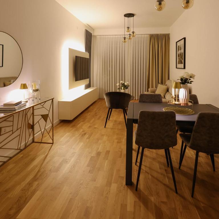 Adria Gold - Bayview - Luxury - One-Bedroom Apartment - 29