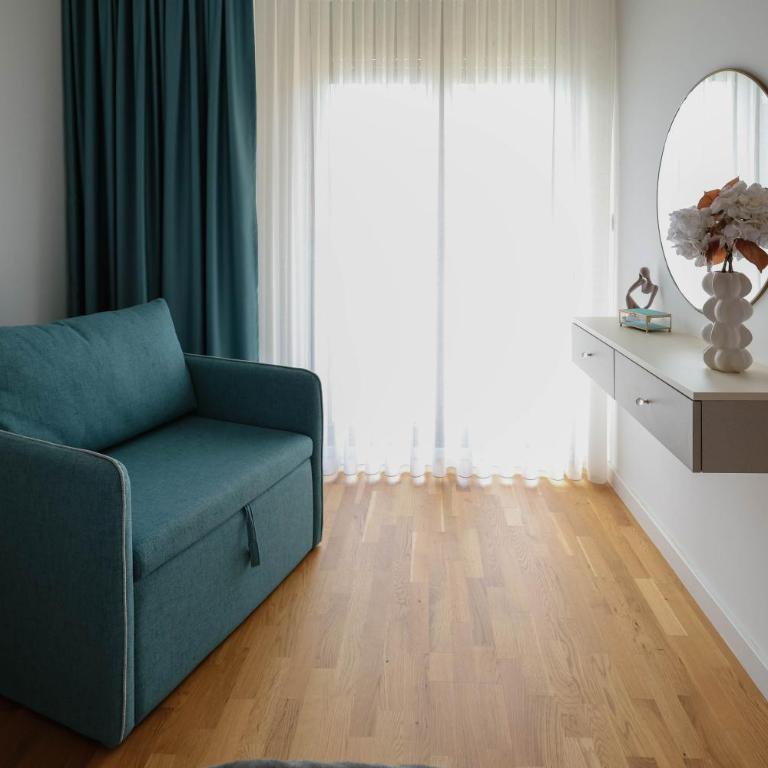 Adria Gold - Bayview - Luxury - One-Bedroom Apartment - 11