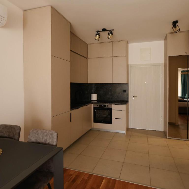 Adria Gold - Bayview - Luxury - One-Bedroom Apartment - 6
