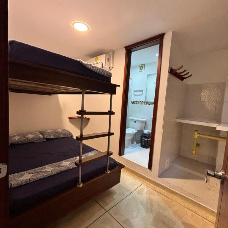 Hostal El Recreo - Habitación Triple Confort - 2