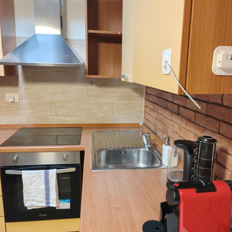Cosy Rooftop Nest in Milan center with AC, Wifi and Subway in 5 mins - Appartamento con 1 Camera da Letto - 7