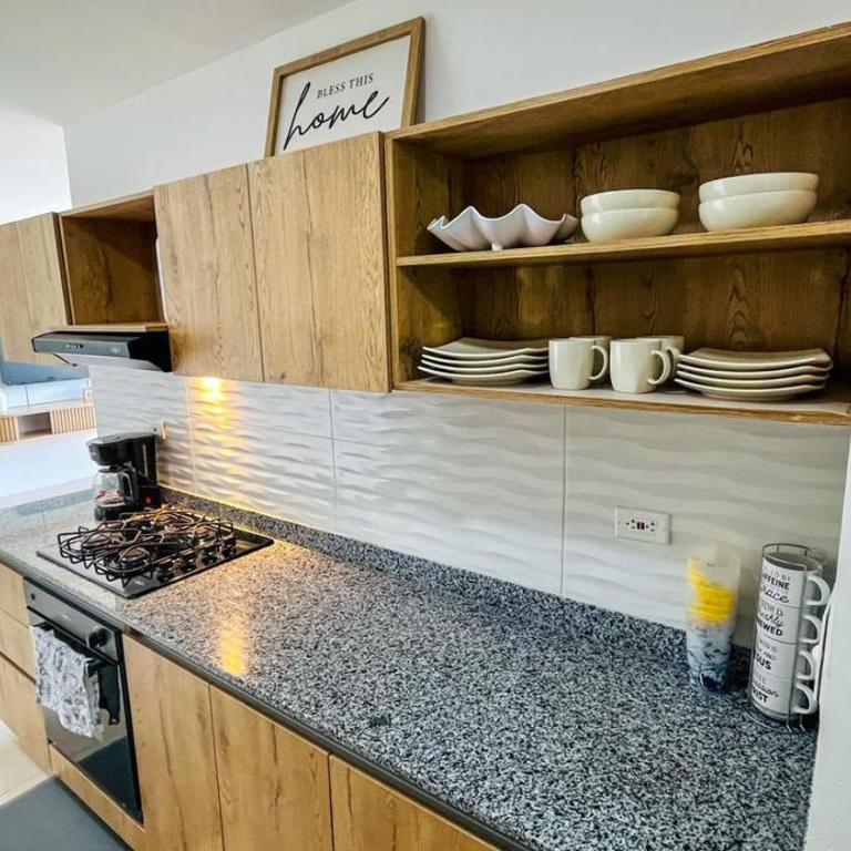 apartamento central para estrenar en Santa Marta - Apartamento de 3 dormitorios - 8