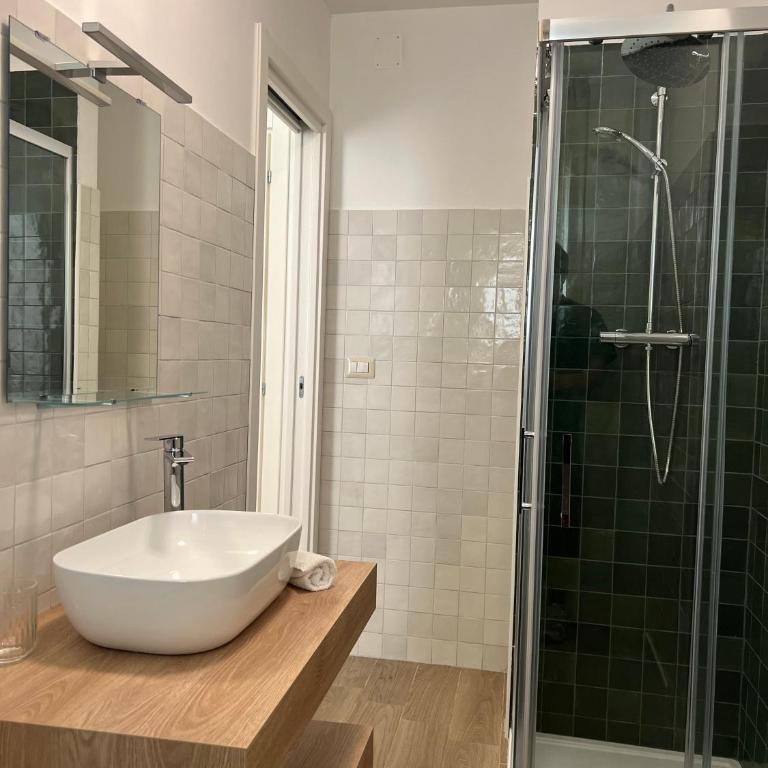 Mare guest house - Camera Matrimoniale con Bagno Privato - 4