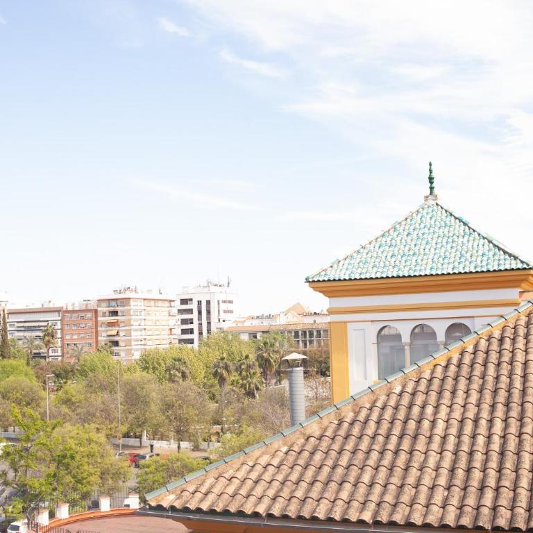 APARTAMENTO A 70 M. DE LA JUDERIA - Apartamento de 3 dormitorios - 30