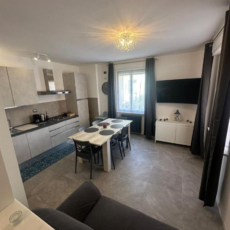 Casa Vacanza Bardolino - Two-Bedroom Apartment - 11