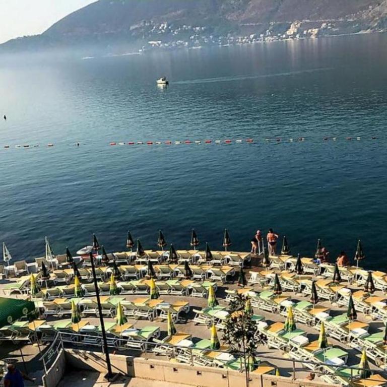 Amor Residence - Studio Apartment with Terrace - 19