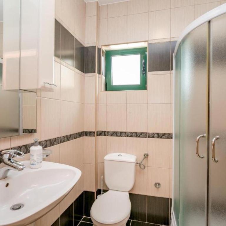 Amor Residence - Studio Apartment with Terrace - 71