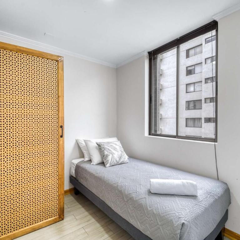 Grand Residence Apartment 4D With Balcony - Apartamento - 15