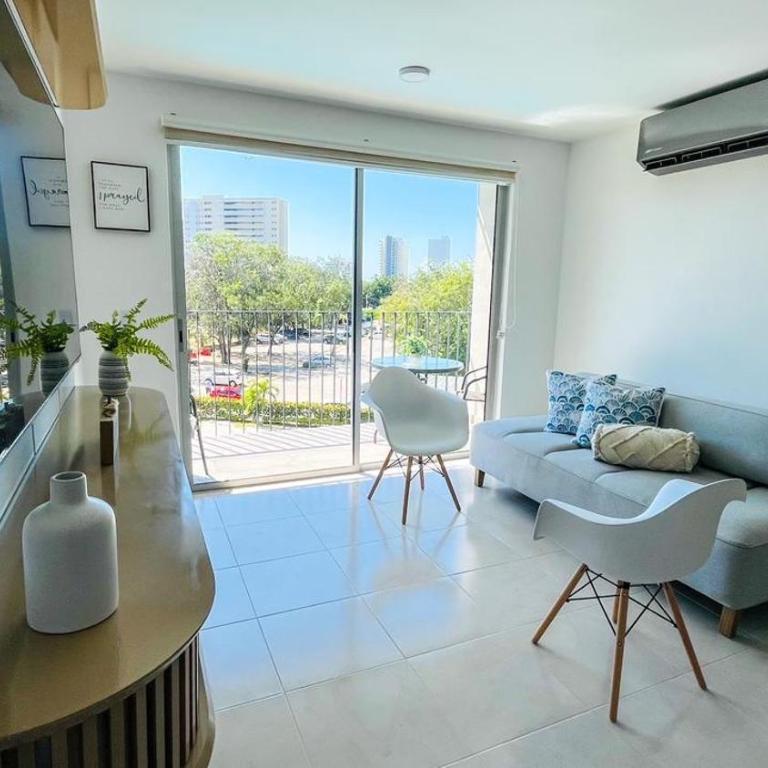 apartamento central para estrenar en Santa Marta - Apartamento de 3 dormitorios - 6