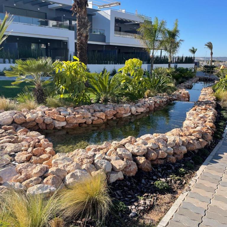 Viva mar Lagoons Torrevieja - Apartamento de 3 dormitorios - 2
