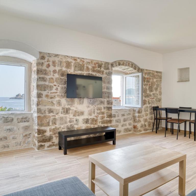 SM Beach Residence - One-Bedroom Apartment - 3