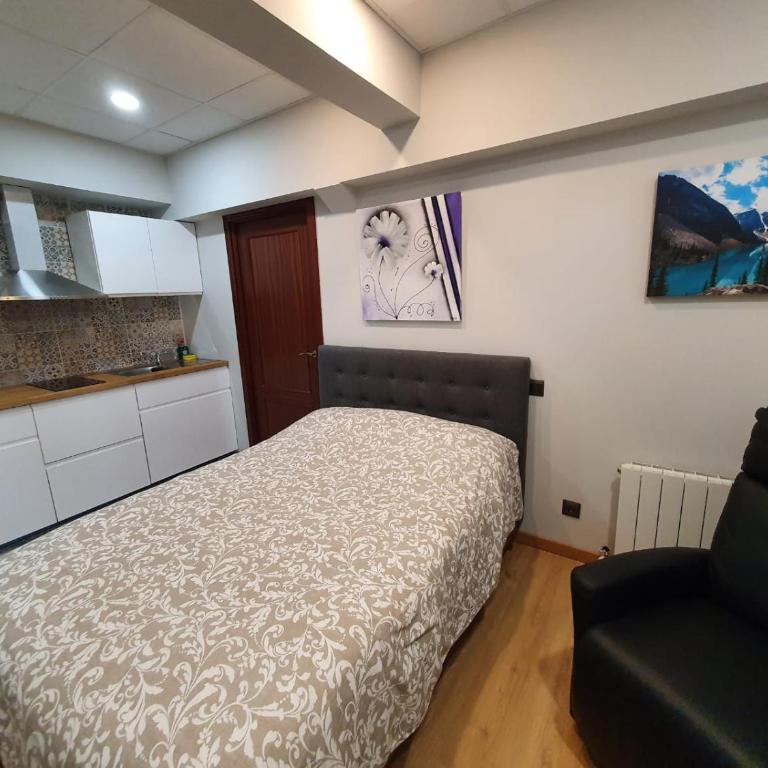 Precioso estudio en Bilbao - Estudio - 5
