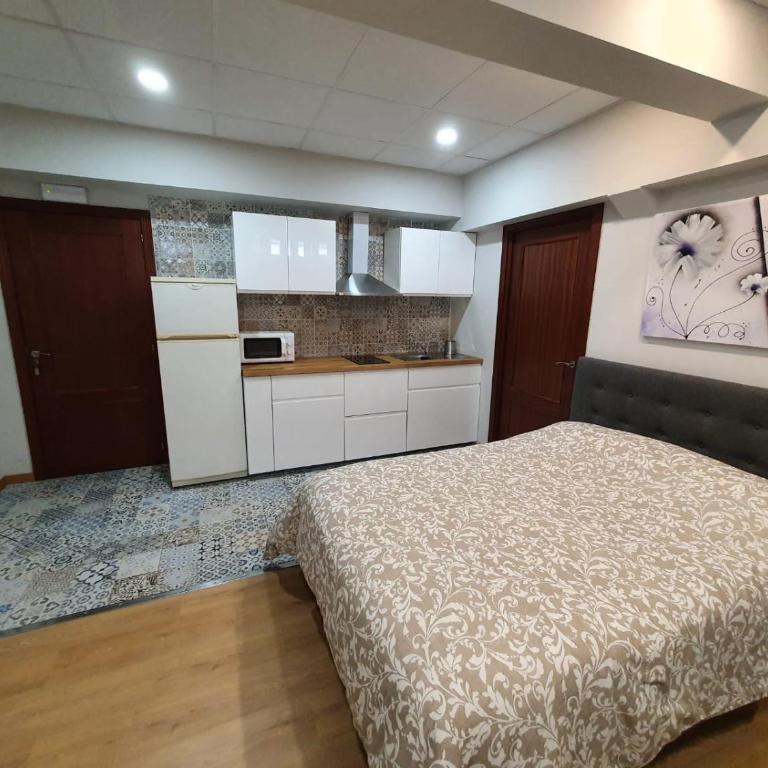 Precioso estudio en Bilbao - Estudio - 1