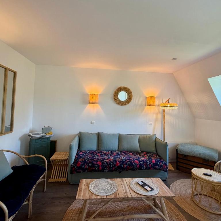 Petit Golf résidence privée piscine chauffée - Appartamento con 2 Camere da Letto e Balcone - 6