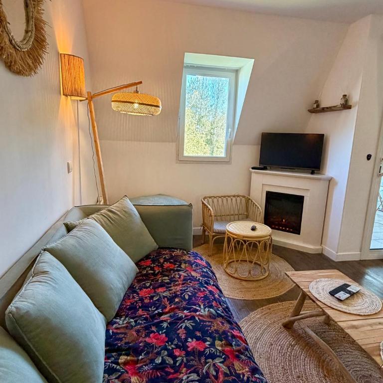 Petit Golf résidence privée piscine chauffée - Appartamento con 2 Camere da Letto e Balcone - 5