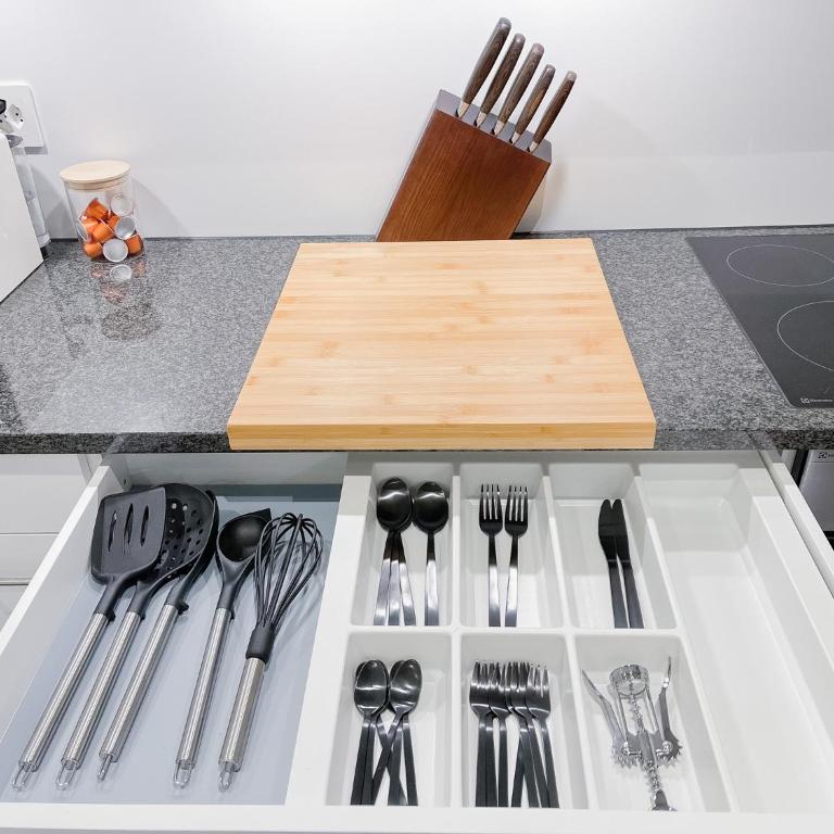 West Center 4 Bed Free Parking WiFi - Apartment mit 3 Schlafzimmern - 25