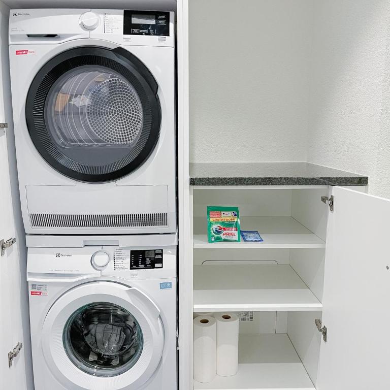 West Center 4 Bed Free Parking WiFi - Apartment mit 3 Schlafzimmern - 27