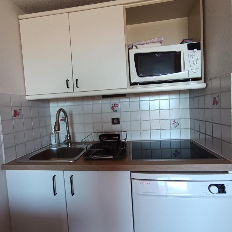 Sea View Residential Apartment beach front - Appartement 3 Chambres - 33
