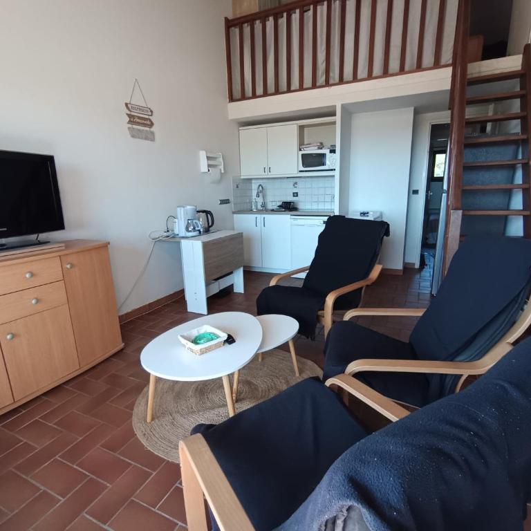 Sea View Residential Apartment beach front - Appartement 3 Chambres - 32