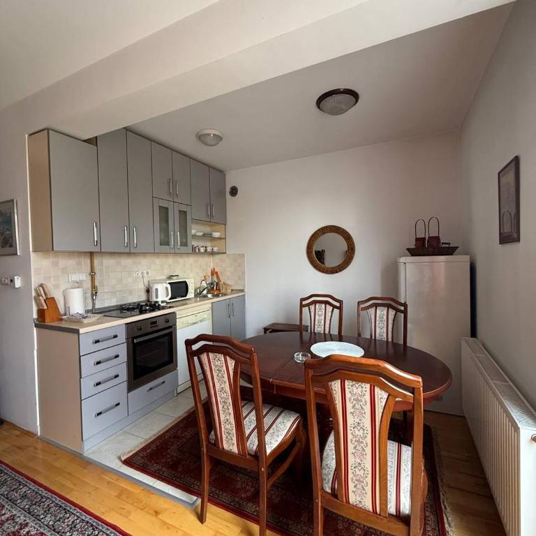Grandma's Cozy Studio - Apartman sa 1 Spavaćom Sobom - 7