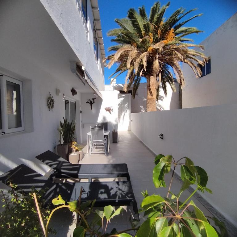 Puerto del Carmen, terrace, beach 100 m away - Apartamento de 1 dormitorio - 14