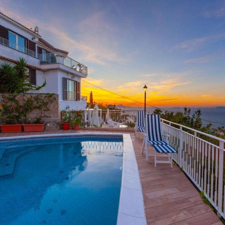 Donna Giovanna - Pool & Sea View Sorrento - Villa - 29