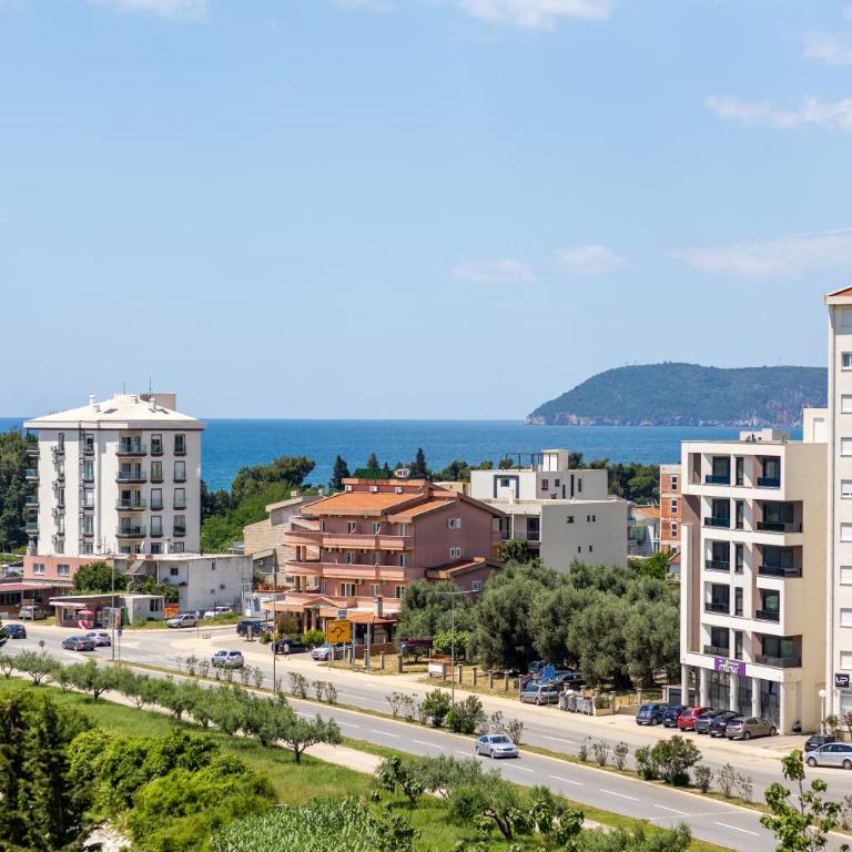 Azure Sky Apartment - Superior Apartman sa Balkonom - 4