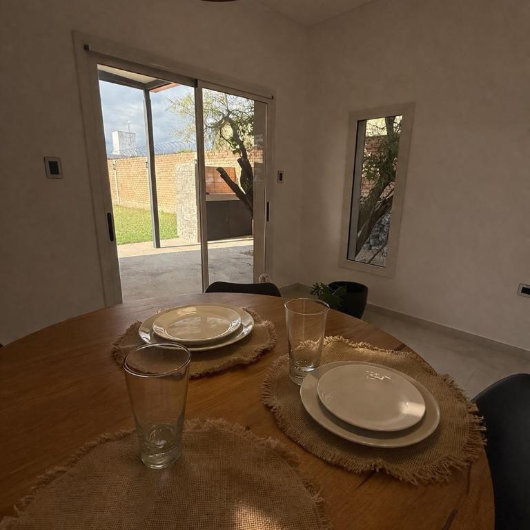 Departamento Parque, Asador y Pileta Privada, uso exclusivo - Habitación Doble Deluxe con vistas a la piscina - 1 o 2 camas - 6