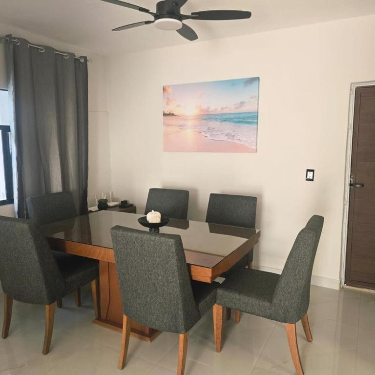 Casa amplia para grupos Remodelada y centrica - Casa de 3 dormitorios - 23