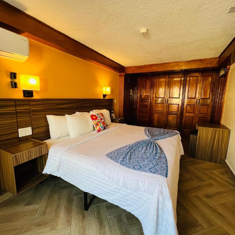 Suites del Jardín Principal - Superior Suite - 3