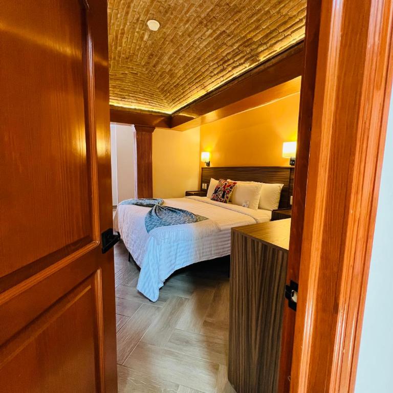 Suites del Jardín Principal - Junior Suite with Terrace - 6