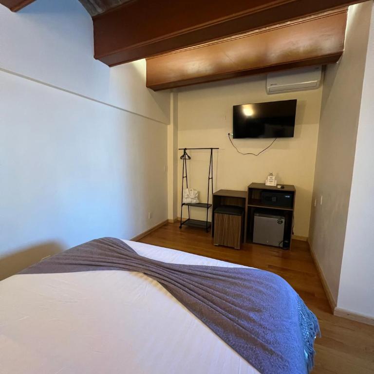 Suites del Jardín Principal - Deluxe Suite - 3