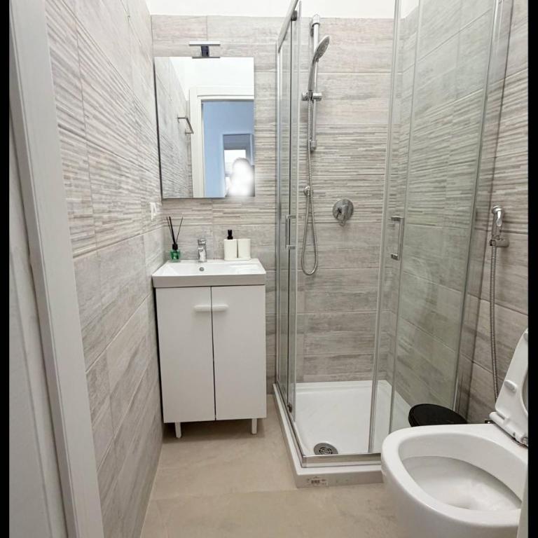 Bella Vista - Camera Matrimoniale con Bagno Privato - 2