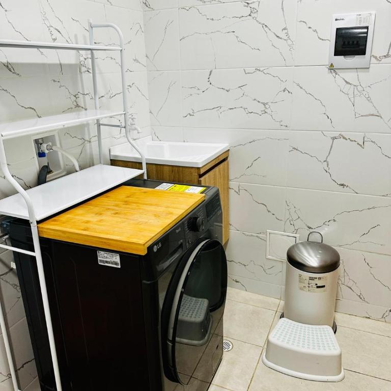 Brand-new studio apartment with parking - Apartamento de 1 dormitorio - 13