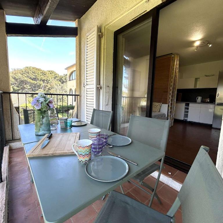 Appartement avec terrasse et parking - 4 pers. - FR-1-845-23 - Apartment - 2