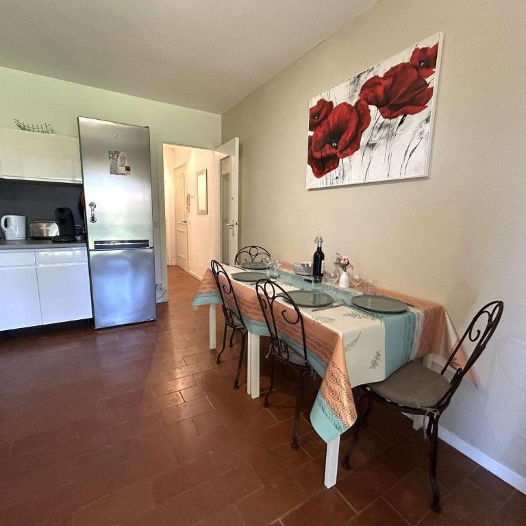 Appartement avec terrasse et parking - 4 pers. - FR-1-845-23 - Apartment - 4