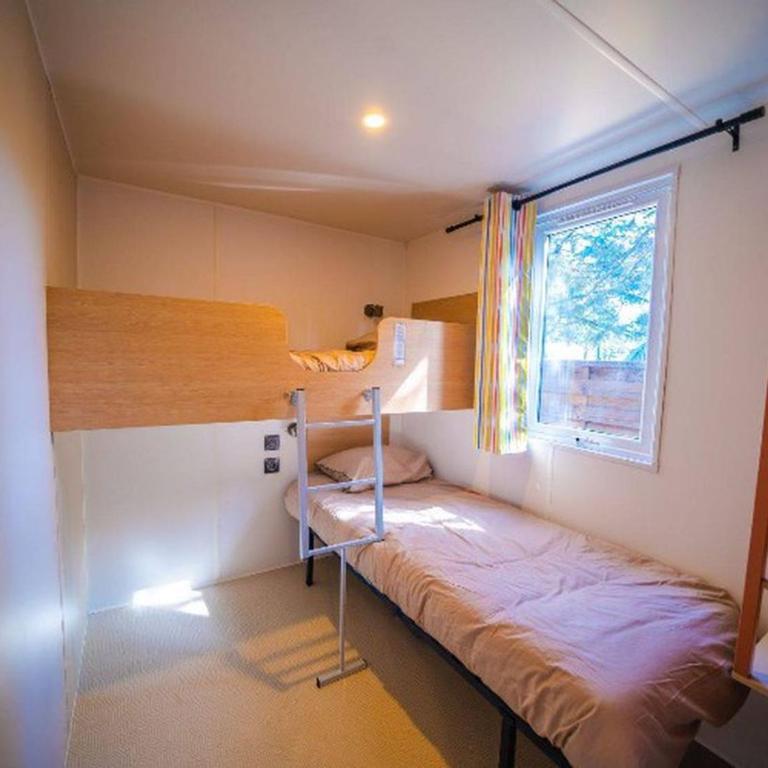 Mobil-home climatisé - Terrasse - 4 pers. - API-1-52-2187 - Mobile Home - 8